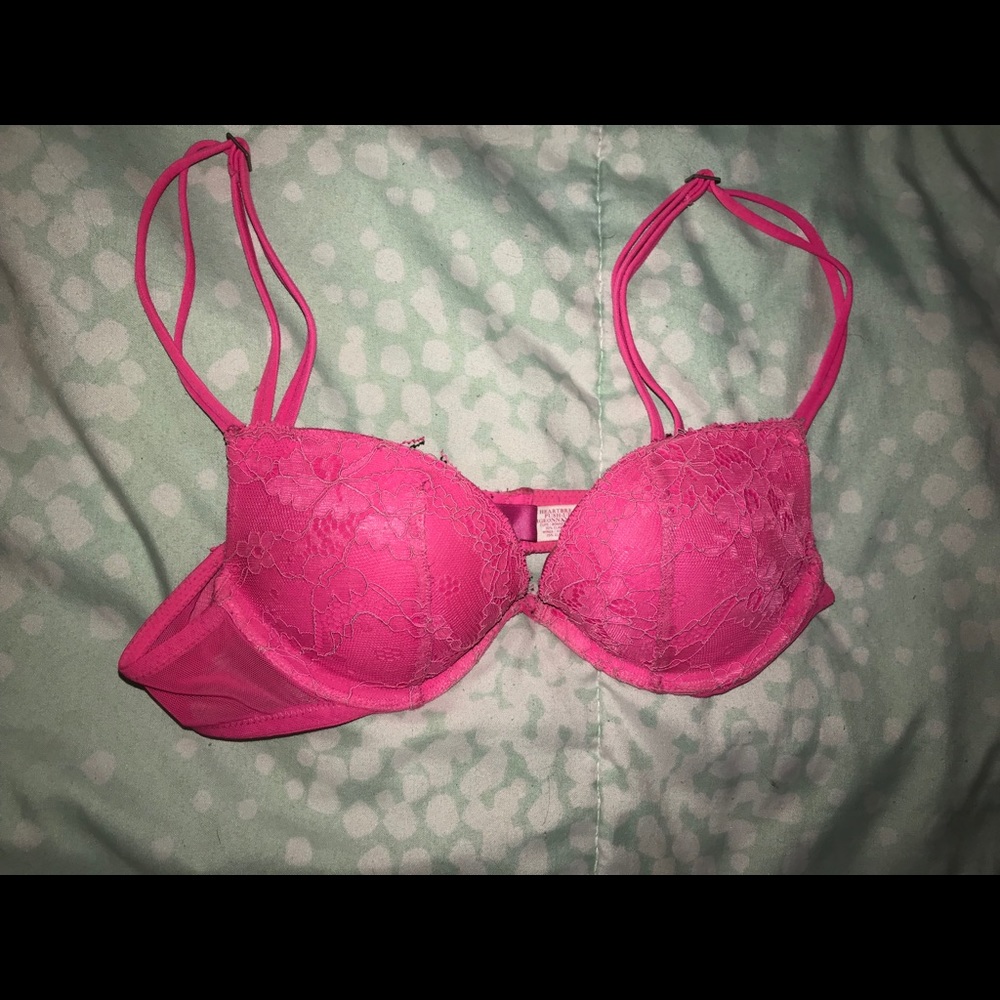 Victoria’s Secret pink bra 32 a
